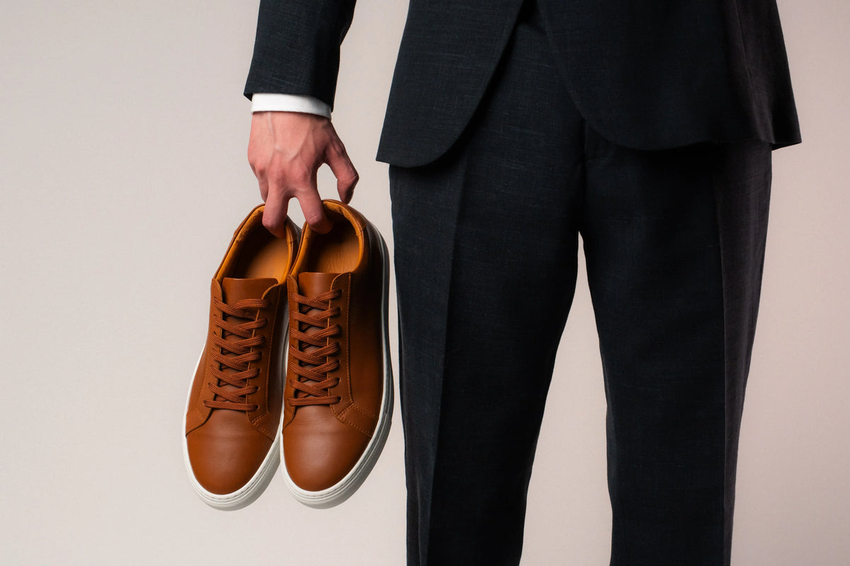 brown dress sneakers men Can you wear with a suit? White Color:blue/white Heels with Black Tip Women's Black Linen Look