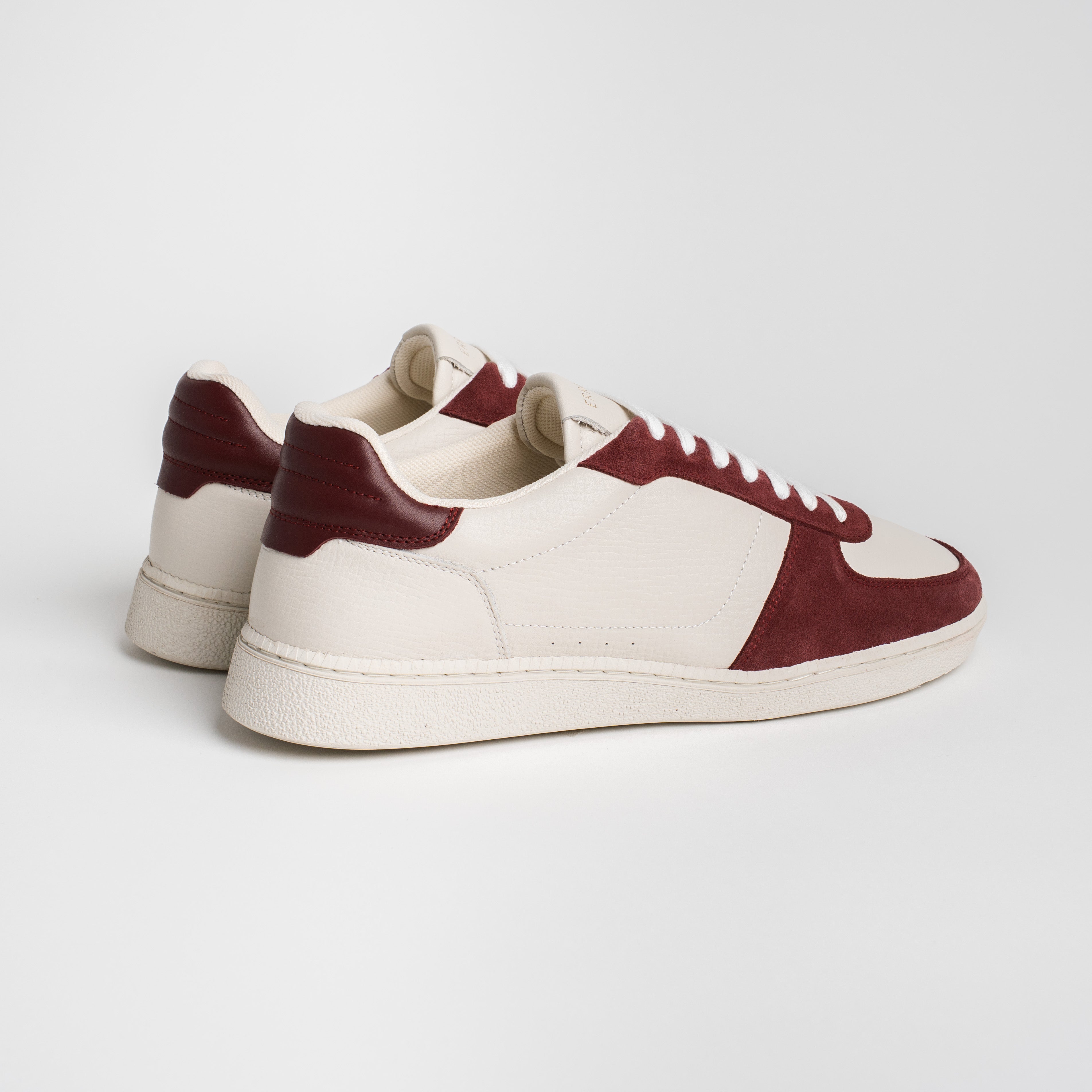 Retro Sneaker - Burgundy