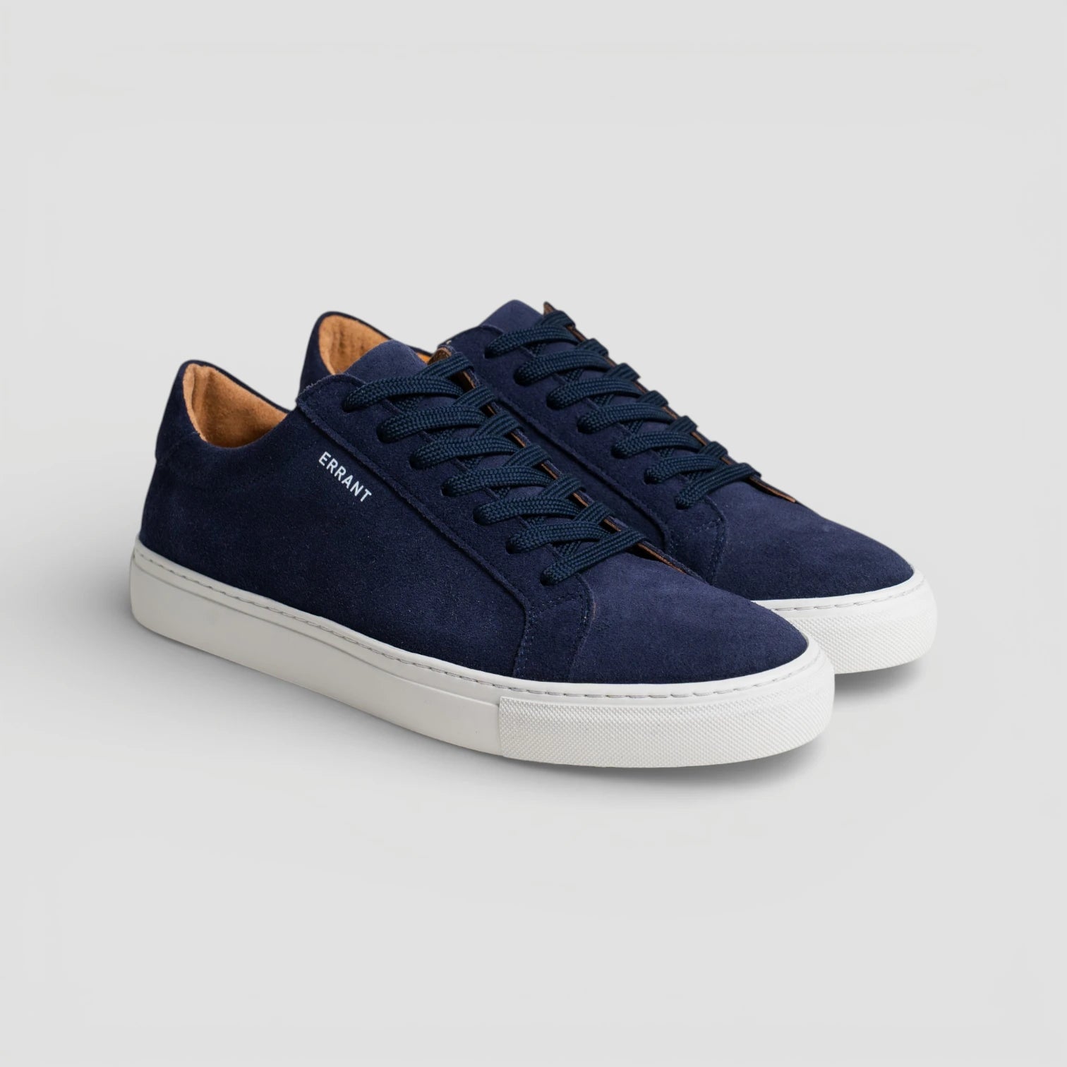 Essential Sneaker - Marine