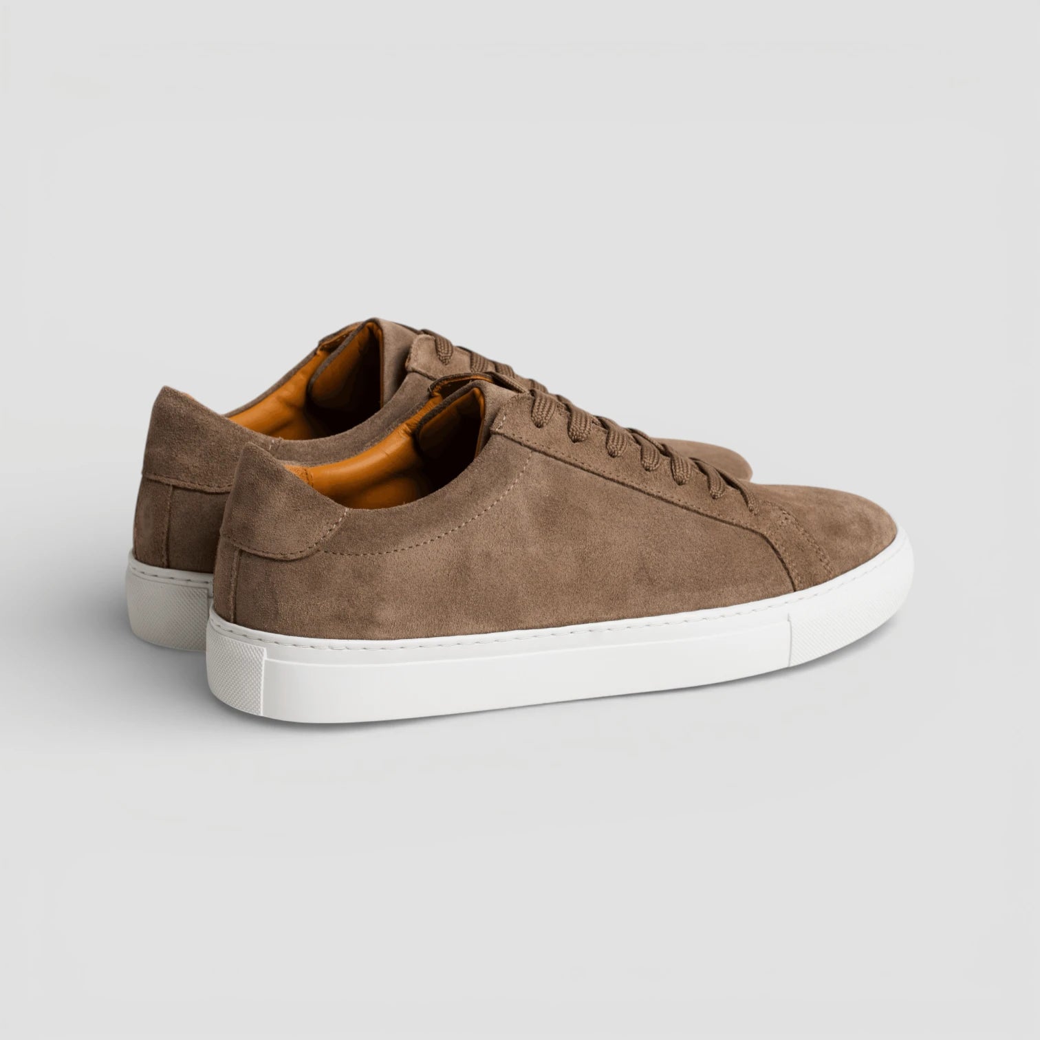 Essential Sneaker - Walnut