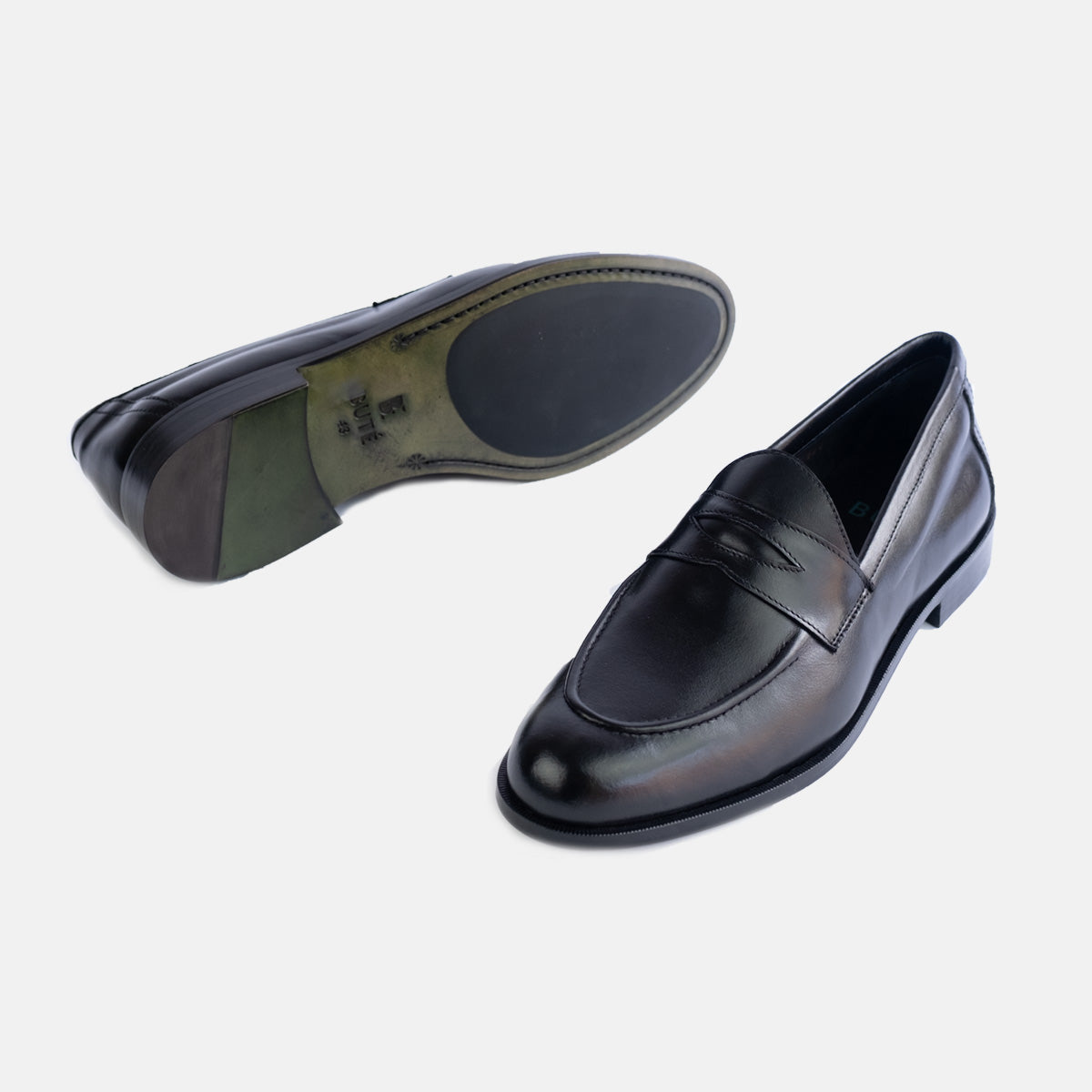 Loafer - Corso Black