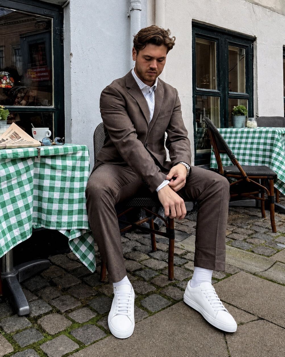 Classy Sneaker - White