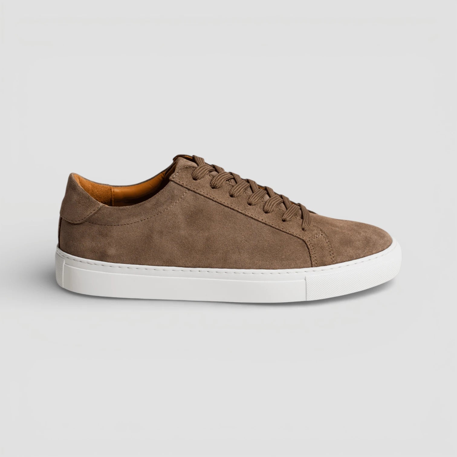 Essential Sneaker - Walnut