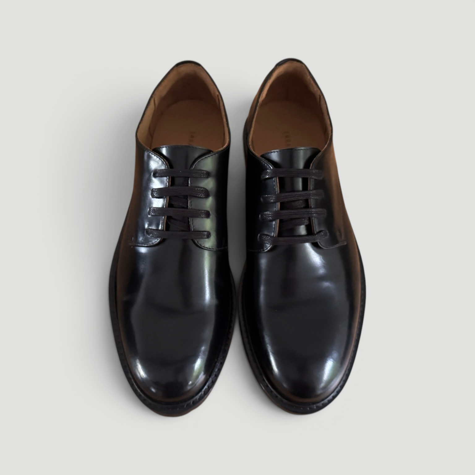 Modern Derby - Classic Black