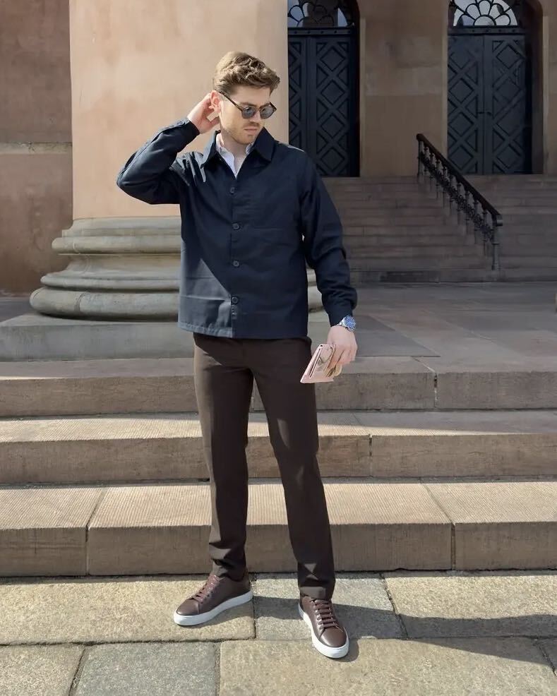 Classy Sneaker - Roast