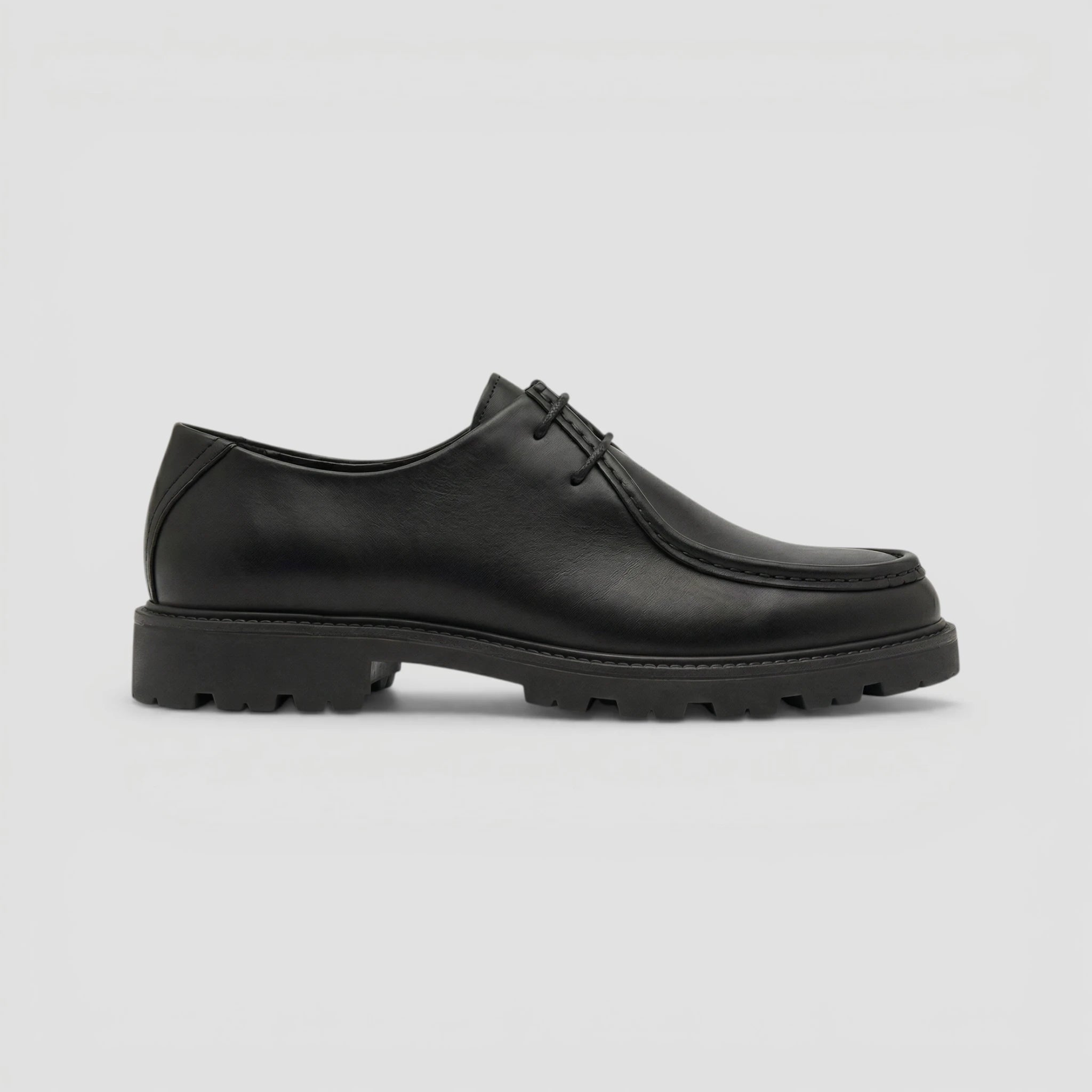 Moc Toe - Black