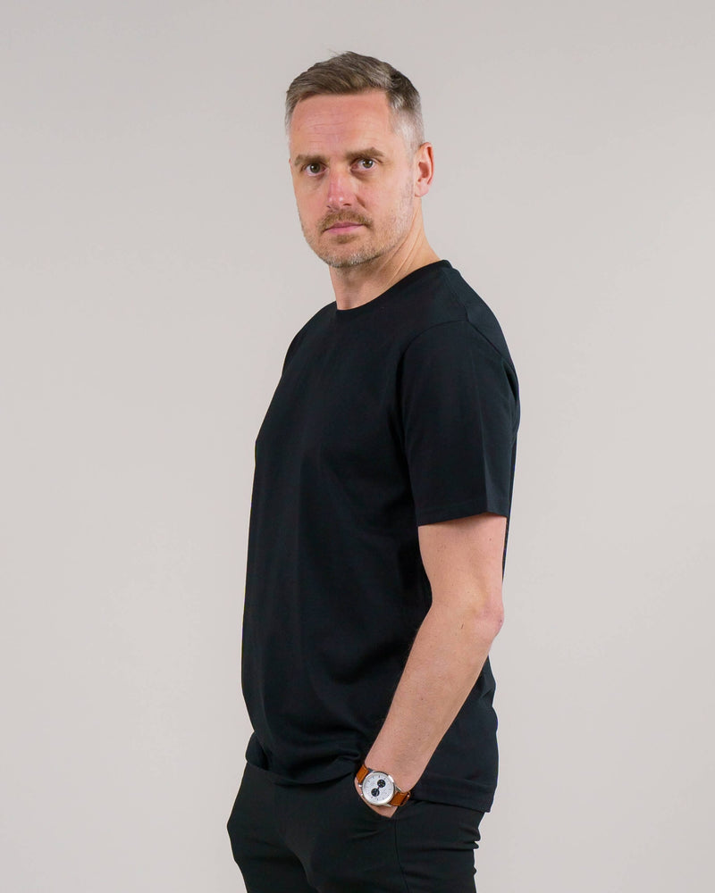 T-shirt - Black